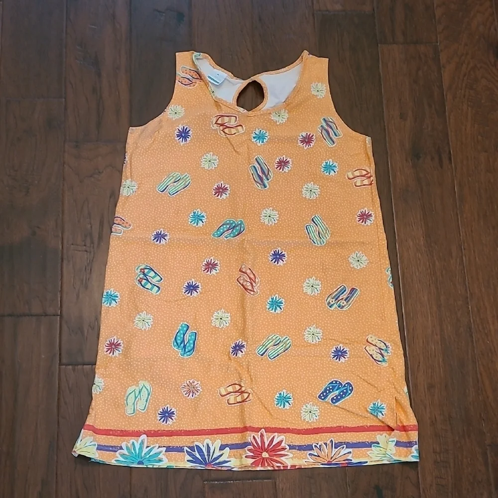 💥3for$12💥 On White women's swimsuit cover-up with Flip-Flop Print size Medium